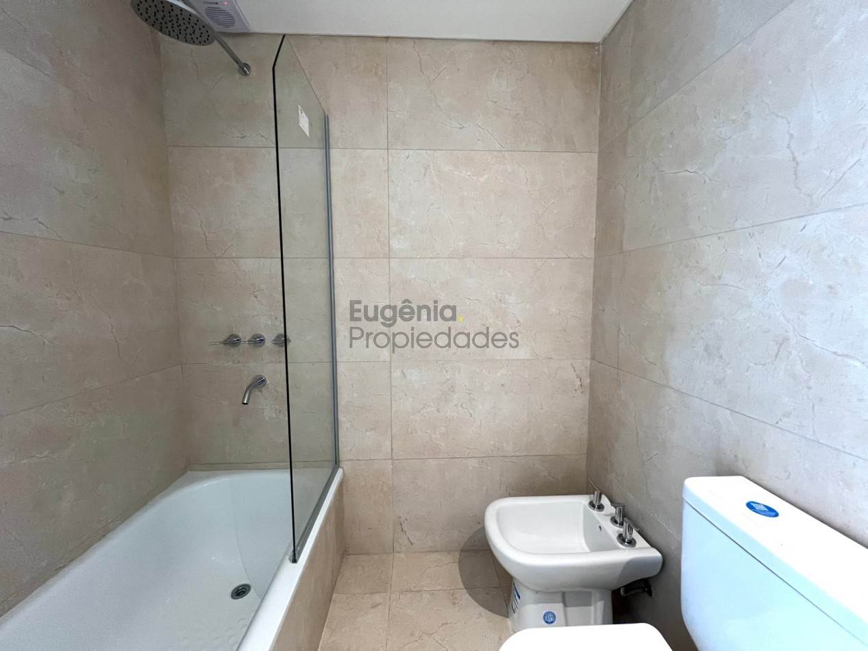 Posibilidad de financiacion. Departamento 2 ambientes a metros del mar - Zona Norte 