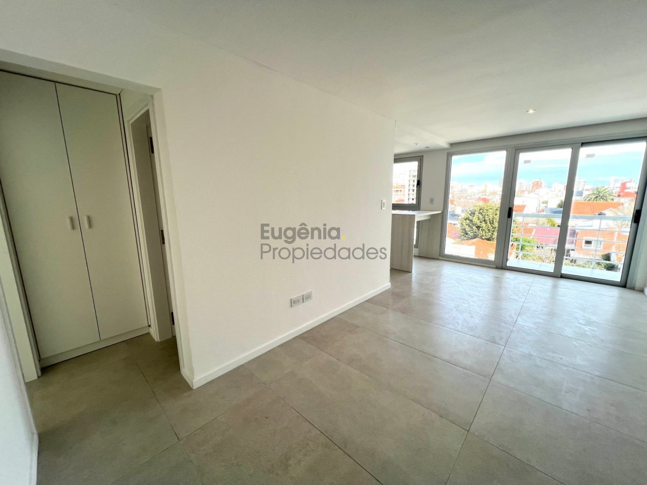 Posibilidad de financiacion. Departamento 2 ambientes a metros del mar - Zona Norte 
