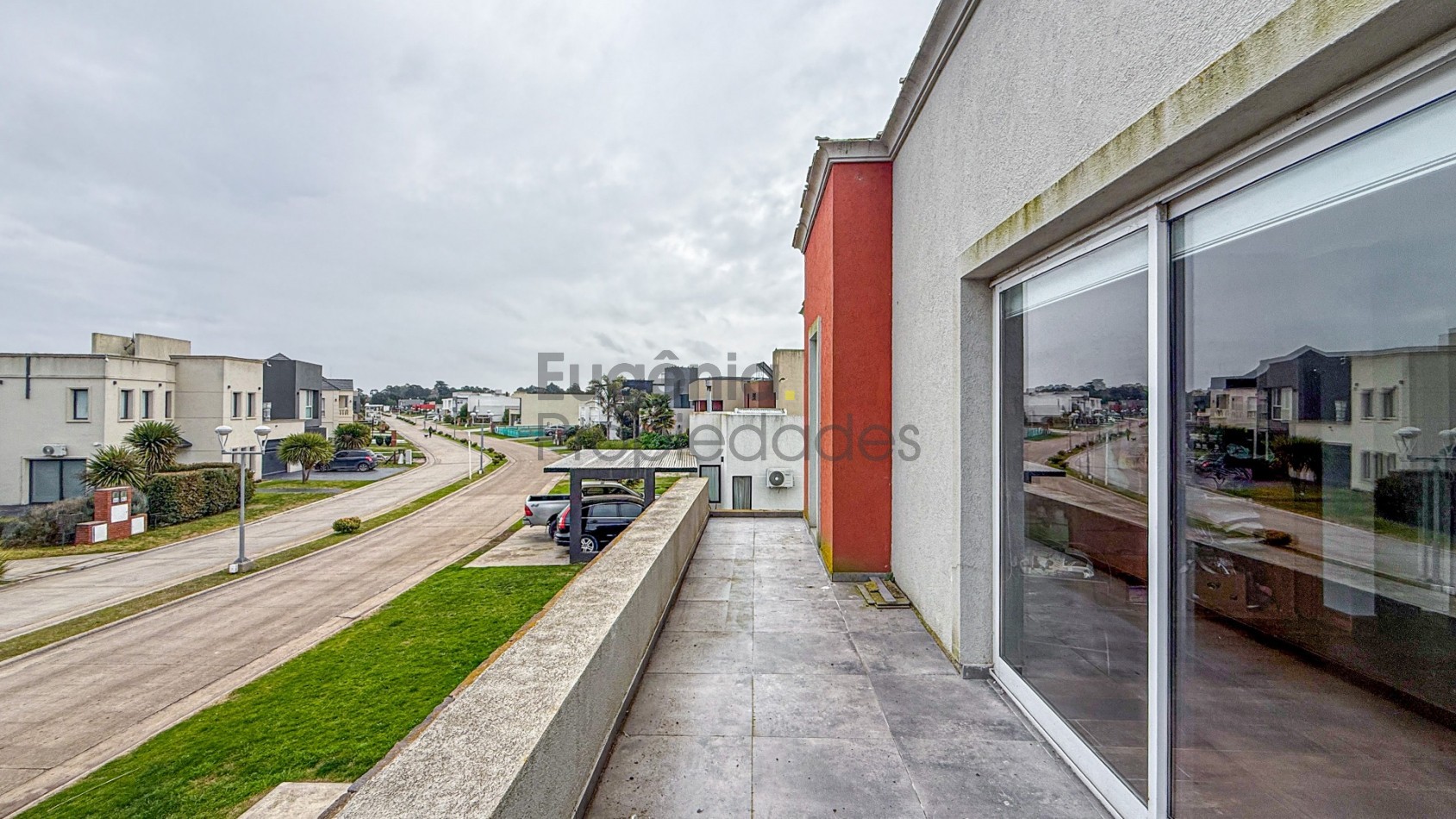 CASA DE 5 AMBIENTES CON PISCINA CLIMATIZADA | TIERRAS DEL MAR