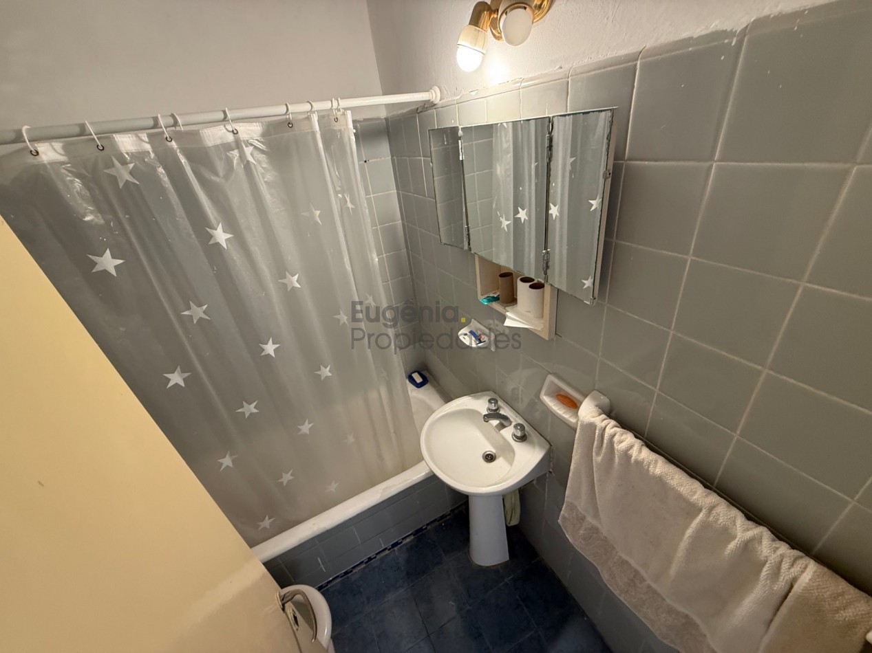 Reciclado| Departamento 2 ambientes al frente con vista panoramica | Arenales 2300 | Plaza Colon