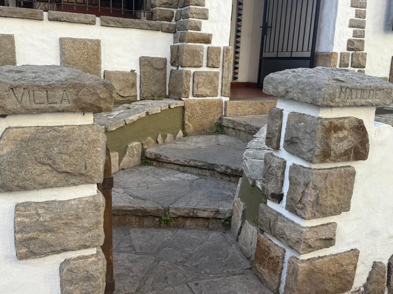 VENTA ESQUINA APTA DESARROLLO - GASCON 2000