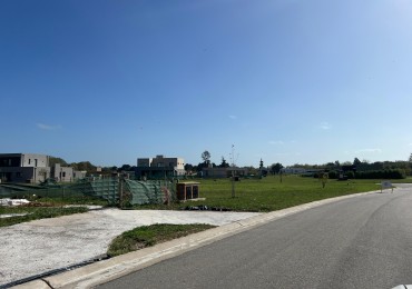 VENTA LOTE BARRIO PRIVADO ARENAS CHICO 